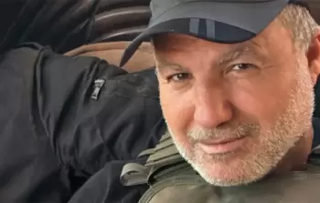 بعد بيان عائلته البراءة التامة منه… من هو حسام الأسطل وما قصته؟