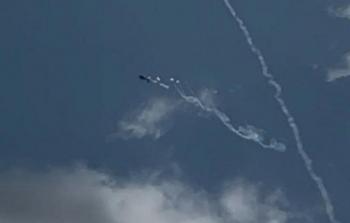 المُقاومة الفلسطينية تستهدفُ مروحيةً للاحتلال بمدينة غزَّة