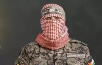 حيًّا أو شهيدًا.. المُلثم أكبر من اغتيال وأفصح من صمت العالم