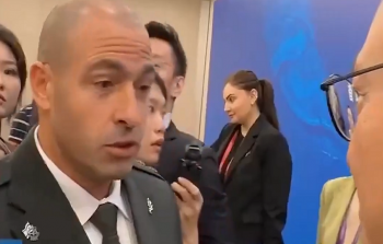 مواجهة حادة بين باحث صيني وضابط إسرائيلي في سفارة بكين