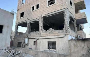 الاحتلال يفجّر منزل الأسير ثابت مسالمة في بيت عوا جنوب الخليل