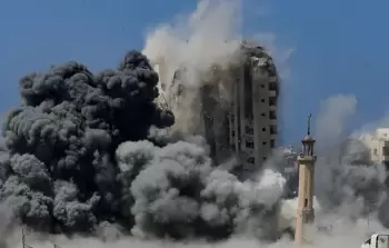 تدمير الأبراج السكنية.. اسلوب الاحتلال لتطهير غزة عرقيا