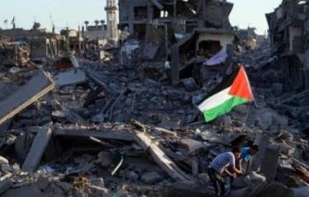 رويترز: غالبية سكان غزة يرفضون النزوح والمشهد يتعقد أمام 