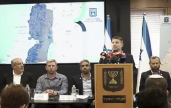 سموتريتش يهدد السلطة بـ 