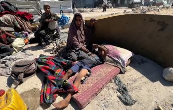 الدفاع المدني: مئات العائلات تفترش الأرض منذ أيام بعد أن أجبرها الاحتلال على النُّزوح