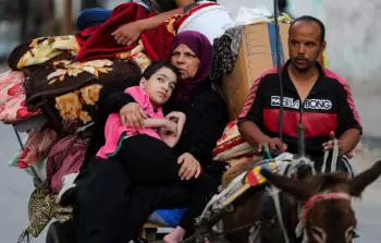 الصحة: الاحتلال يجبر المواطنين النُّزوح قسرًا لمناطق تفتقر مقومات الحياة الأساسية