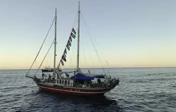 منسّق أسطول الصمود: سفن عسكرية حامت حولنا وعدة مسيَّرات عملت على تشويش أجهزة الملاحة