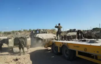 وزراء الاحتلال يطالبون بقتل حتى 