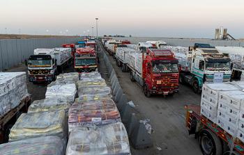 نحو 1000 شاحنة مساعدات فقط دخلت قطاع غزة منذ بدء وقف إطلاق النار في 10 أكتوبر