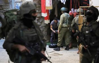 قوات الاحتلال اقتحمت مدينة طوباس وبلدة عقابا ونشرت قوات من المشاة فيها.