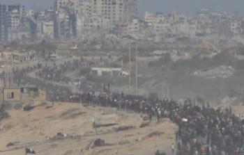 وقف إطلاق النَّار يدخل حيز التنفيذ وآلاف النَّازحين يعودون إلى مدينة غزَّة عبر شارع الرشيد