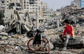 الدفاع المدني: أكثر من 10 آلاف شهيد لا يزالون تحت أنقاض المنازل المُدمّرة في غزّة