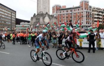 استبعاد فريق دراجات 