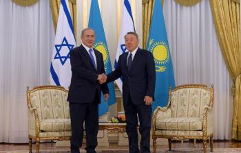 صورة أرشيفية توثق لقاء نتنياهو مع الرئيس الكازاخستاني عام 2016