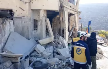 صورة من آثار العدوان الإسرائيلي على بلدة بيت جن السورية فجر اليوم الجمعة