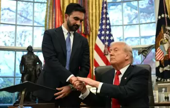 ترمب خلال لقائه ممداني في البيت الأبيض، 21 نوفمبر 2025