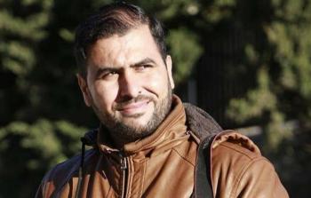 الصحفي عامر أبو عرفة