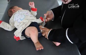 غزّة... انطلاق حملة تطعيم واسعة للأطفال دون سنِّ الثَّالثة