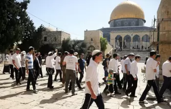 صورة أرشفية من اقتحام المستوطنين في الأقصى