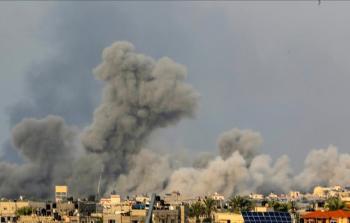 تصاعد أعمدة الدخان جراء غارة 