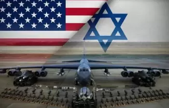 هبوط  طائرة الدعم العسكري الأمريكي رقم ألف بمطار 