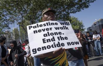 جنوب أفريقيا أكدت تعاملها مع الفلسطينيين على متن الطائرة انطلاقا من موقفها الداعم للقضية الفلسطينية