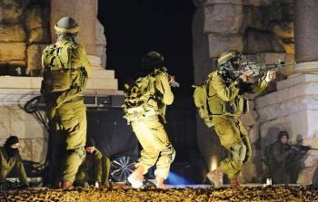 صورة من الأرشيف