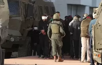 صورة أرشفية من اعتقالات الاحتلال في الضفة الغربية