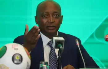 رئيس الاتحاد الأفريقي لكرة القدم، باتريس موتسيبي