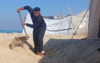 مأساة نازحي الشاطئ تتجدد مع كل منخفض