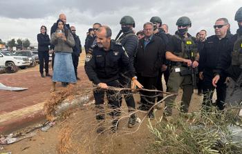 من اقتحام المتطرف بن غفير برفقة شرطة الاحتلال قرية ترابين بالنقب