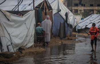 الأمطار تُغرِق خيام النَّازحين في غزَّة