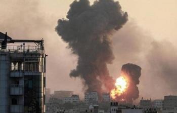 تصاعد أعمدة الدخان جراء غارة 