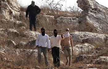 مستوطن مسلّح هاجم تجمع الحثرورة البدوي قرب الخان الأحمر