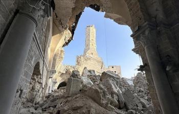 جانب من المسجد العمري في غزة بعد دمار واسع جرّاء الاستهداف المتكرر من قبل الاحتلال