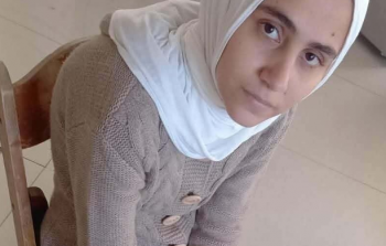 أنصاف... طفلة غزية تحاصرها الحرب والمرض وسباق الوقت