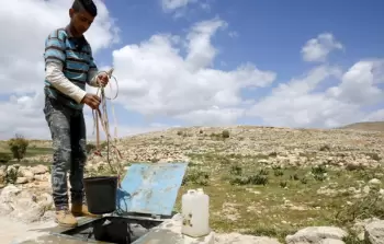 المياه الصالحة في المناطق السكنية الفلسطينية بالضفة الغربية أزمة ومعاناة يومية