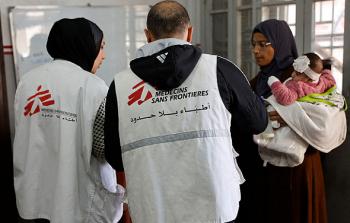 الاحتلال يمنع 37 منظمة إنسانية دولية من العمل في غزة