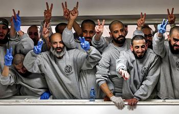 سجون الاحتلال أصبحت فضاءات مغلقة يُمارَس فيها التعذيب الجسدي والنفسي، والقتل البطيء والإذلال