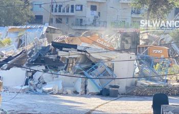 هدم قوات الاحتلال مباني داخل مقر الأونروا في حي الشيخ جراح