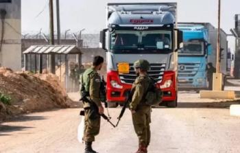 تواصل قوات الاحتلال إعاقة دخول المساعدات الإنسانية إلى قطاع غزة (أرشيفية)