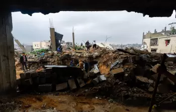 الدمار الذي خلفه قصف الاحتلال على منازل المواطنين في قطاع غزة