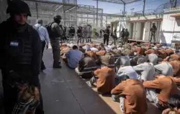 انتهاكات غير مسبوقة يعيشها الأسرى الفلسطينيون في سجون الاحتلال