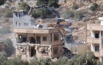 صورة من الأرشيف