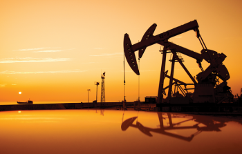 أسعار النفط صعدت 5% في الأيام الماضية (أرشيف)