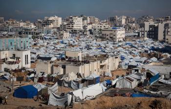 جانب من خيام النزوح المنتشرة في عموم مناطق قطاع غزة