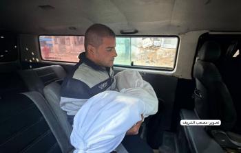 جثمان الطفلة الشهيدة دانا مقاط التي ارتقت برصاص الاحتلال في غزة