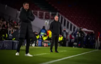 فليك مدرب برشلونة انتقد أداء لاعبيه في مباراة كوبنهاغن في دوري أبطال أوروبا (وكالات)