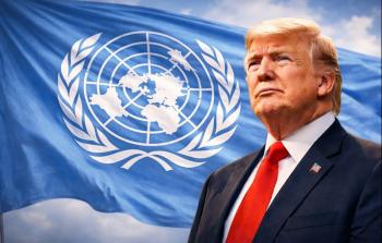 ترامب أمام علم الأمم المتحدة