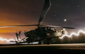 أمريكا وافقت على بيع 30 مروحية من طراز أباتشي لـ(إسرائيل) (أرشيف)